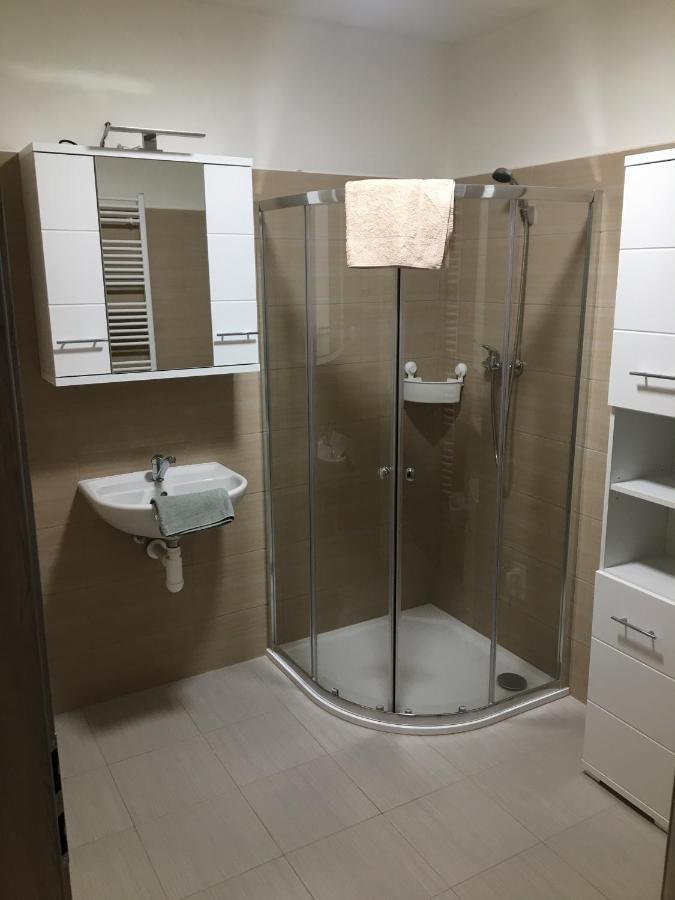 Apartmany U Muzea Дечин Экстерьер фото